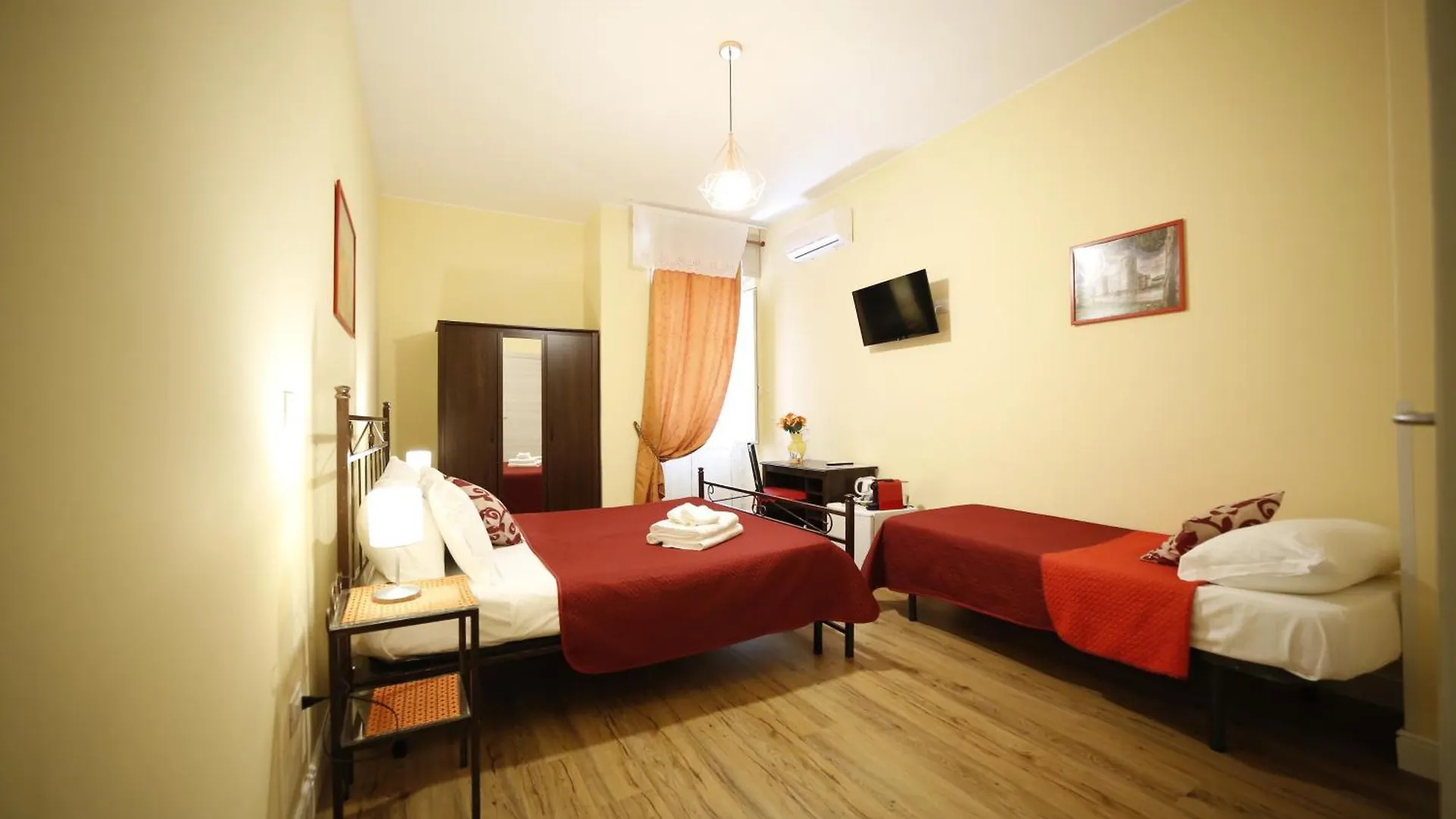 Al Quadrato D'Oro Rooms Catania Bed and breakfast